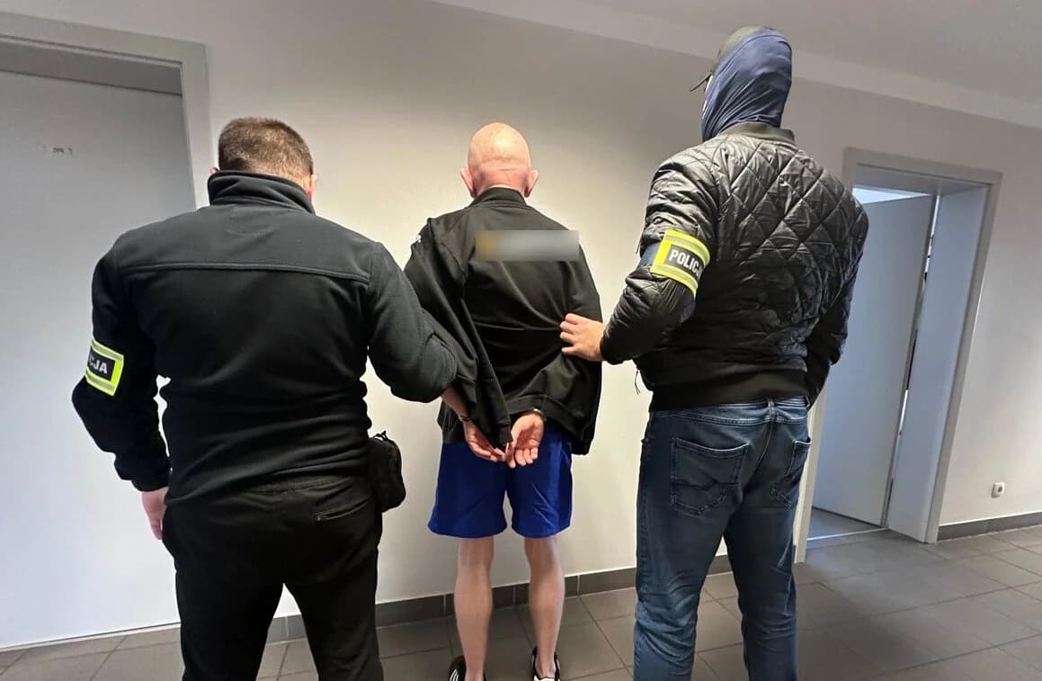 Piotrkowski mężczyzna podawał się za policjanta, próbował wyrwać kobiecie dokumenty